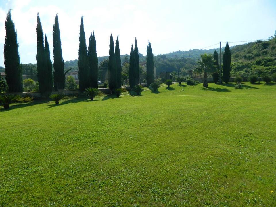Villa Lucilla Altavilla Silentina Bagian luar foto