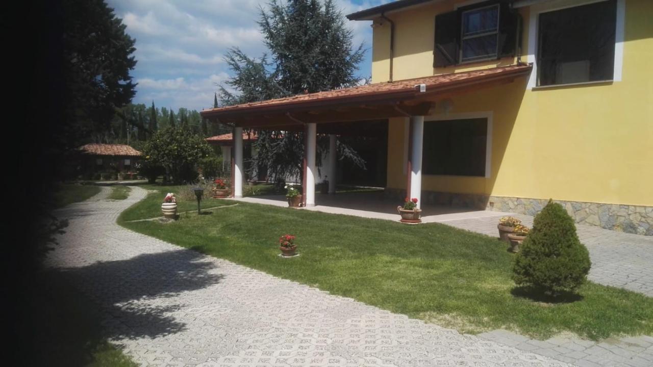 Villa Lucilla Altavilla Silentina Bagian luar foto